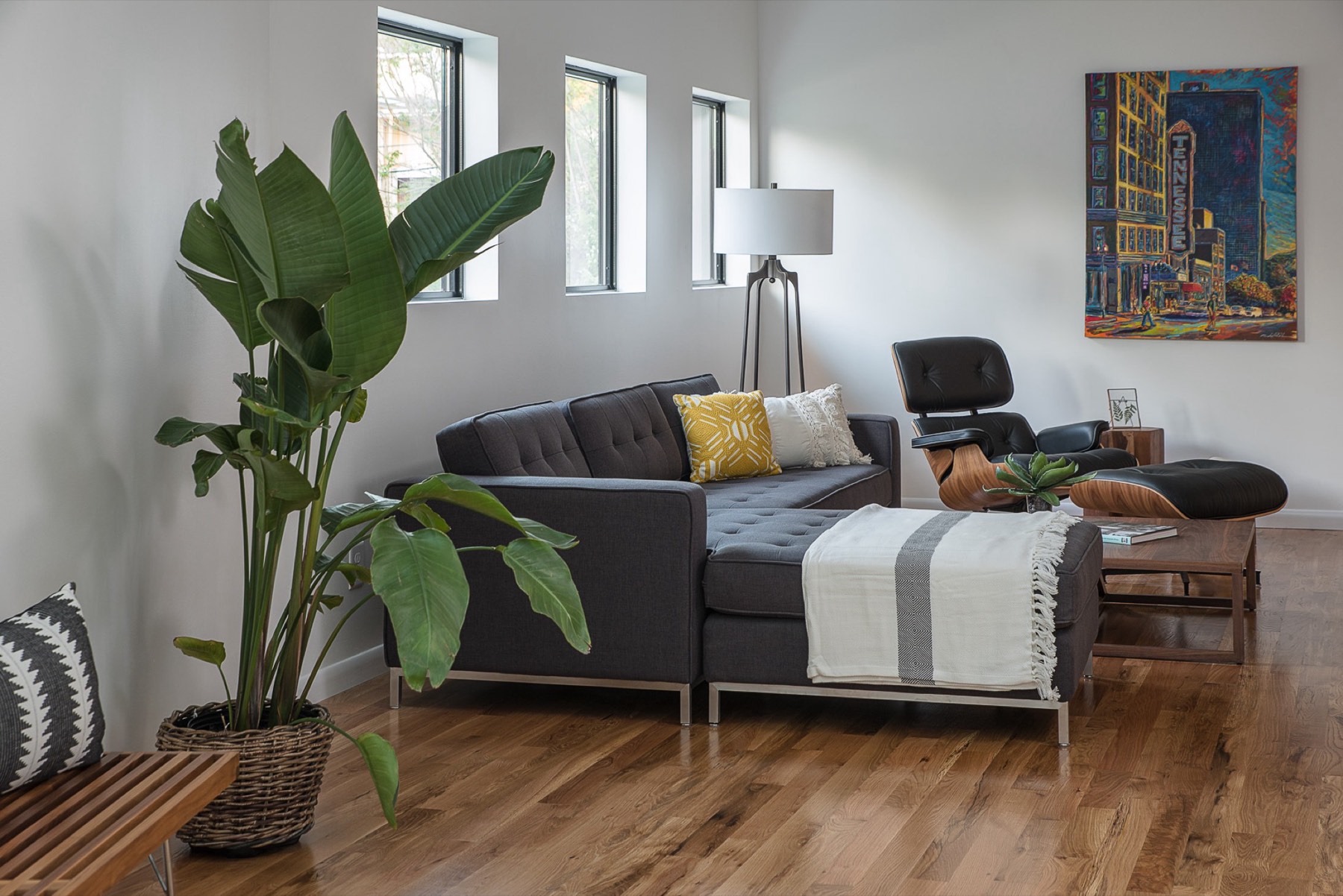 Staggered Modern — photo 1