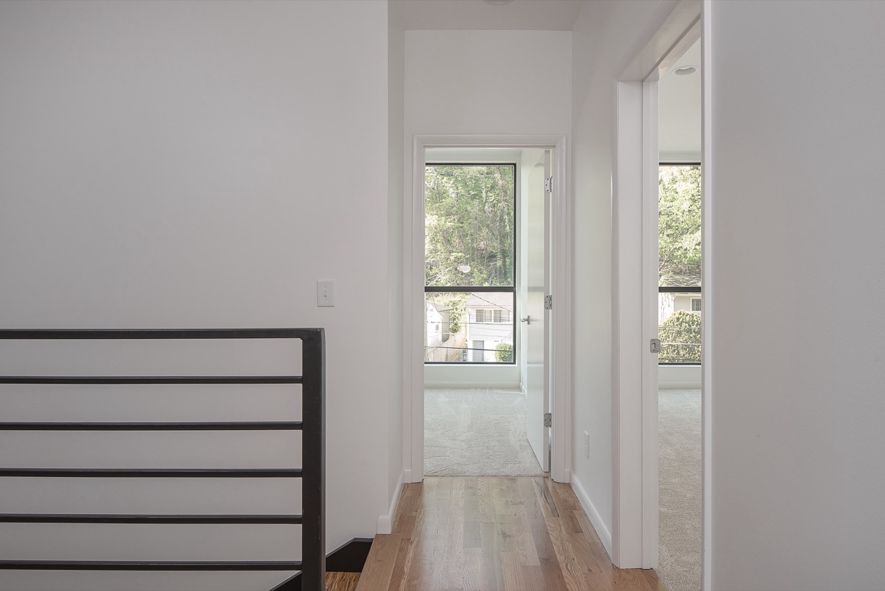 Staggered Modern — photo 5